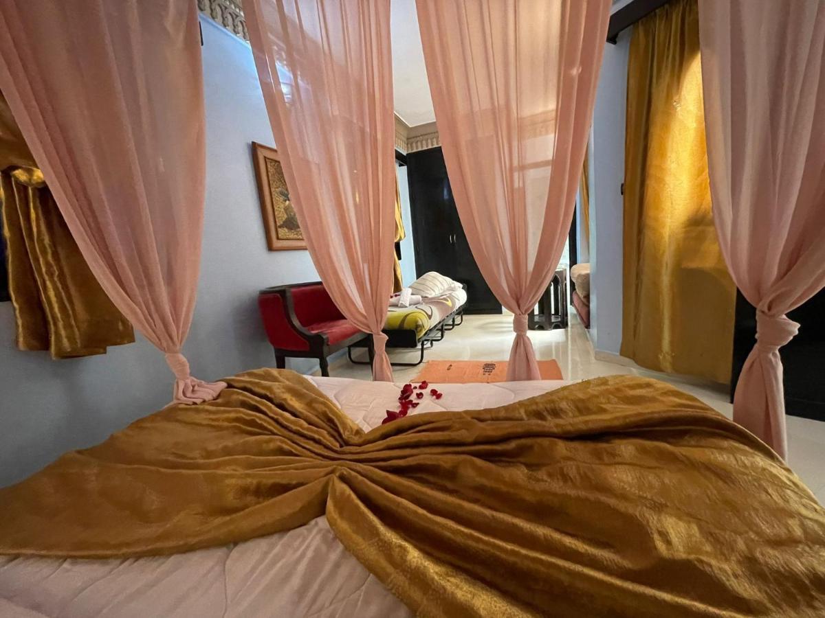 Riad 7 Pierres Szavíra Kültér fotó